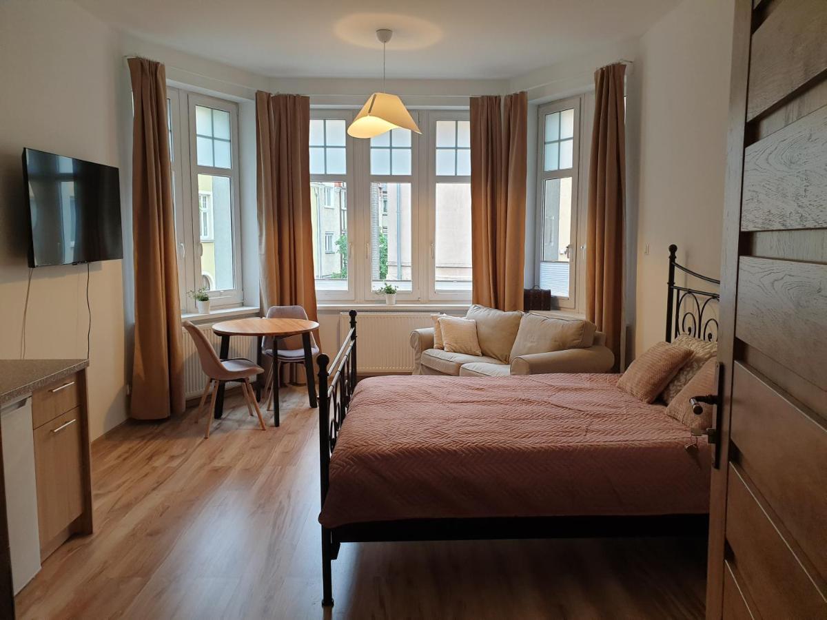 Apartamenty Dora 소포트 외부 사진